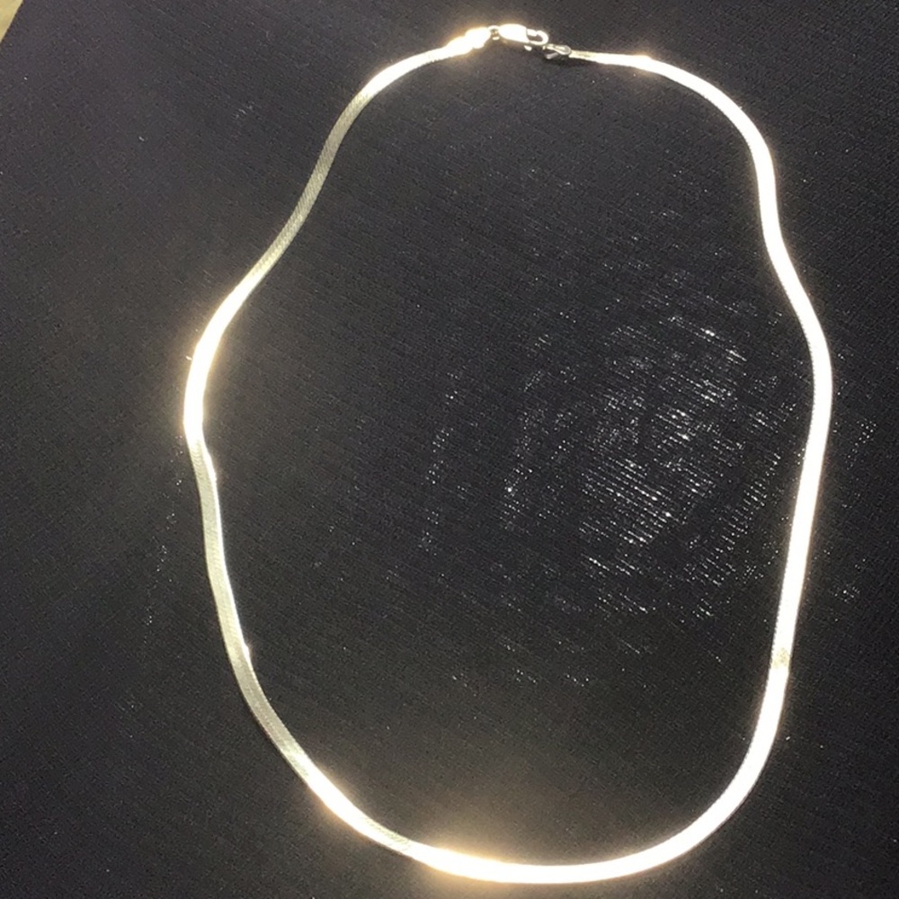 2 Sterling Silver Necklaces - Picture 2 of 7